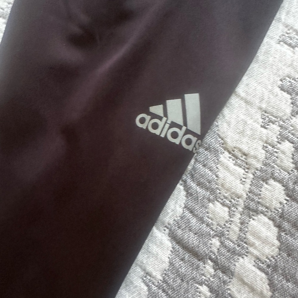 Adidas Black Leggings Athletic never used Stretch